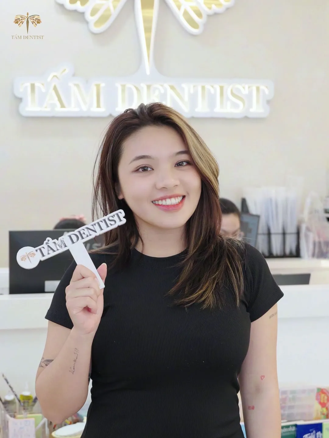 Video Mai Anh chia sẻ hành trình niềng răng tại Tấm Dentist